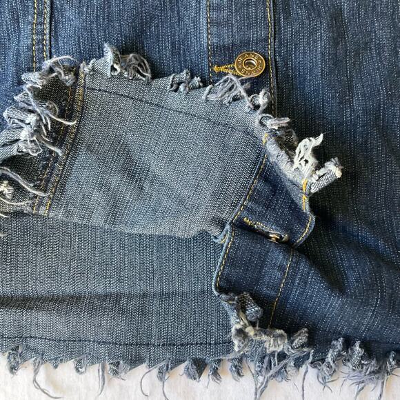 Emma’s Designs Women’s Kneelength Frayed-hem Frontbutton Denim Skirt size S,Blue - Picture 5 of 8